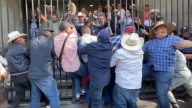 Agricultores salen sin acuerdo de Segob