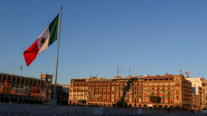 HR Ratings Ratifica Calificación Crediticia de México en "BBB+" y Mejora Perspectiva