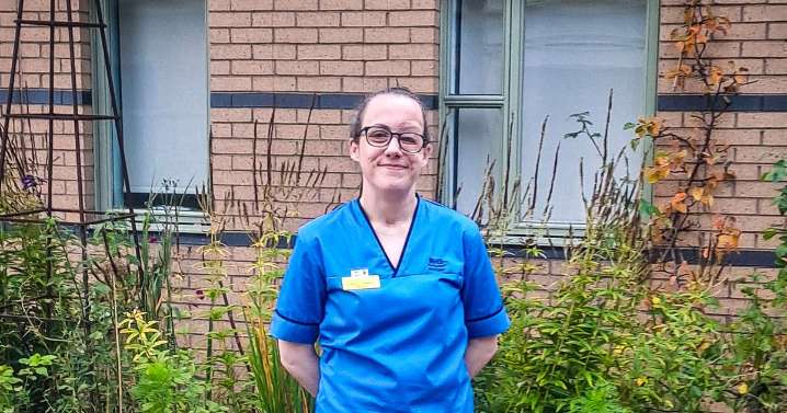 Rutherglen mum who survived deadly 'flesh-eating bug' qualifies as nurse
