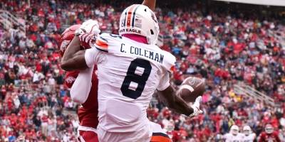 Auburn benches Jackson Arnold, defeats Arkansas with impressive second