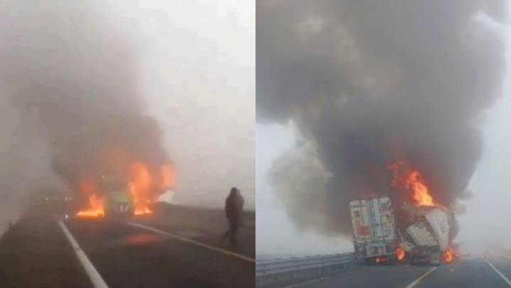 Choque entre tractocamiones causa incendio en la autopista Puebla