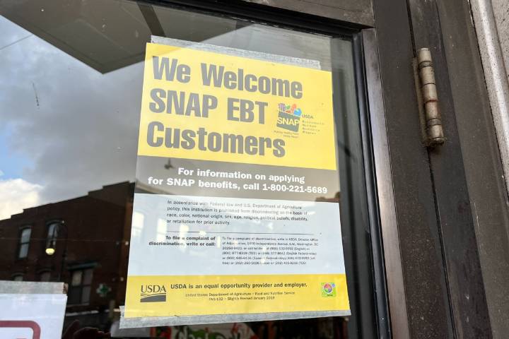Trump Administration Cuts SNAP Food Aid For November