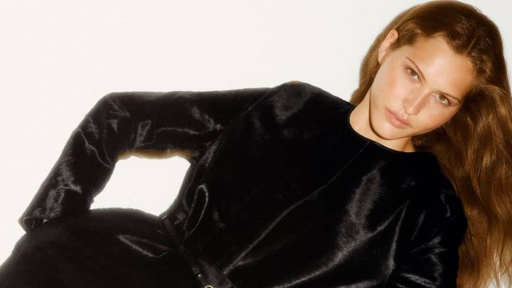 COS Otoño-Invierno 2025: estilo versátil del día a la noche