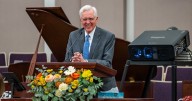 President Christofferson in Las Vegas testifies of Jesus Christ