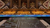 El Ibex 35 sube un 0,3% en la apertura y conquista los 15.800 enteros