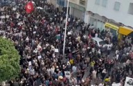 Miles de personas exigen el cierre de un complejo contaminante en el este de Túnez