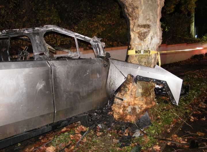 Lawsuit: Tesla's 'dangerous design' trapped Piedmont teens in Cybertruck