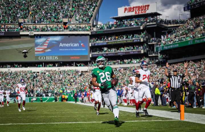 Eagles-Giants: Saquon Barkley dominates in 38