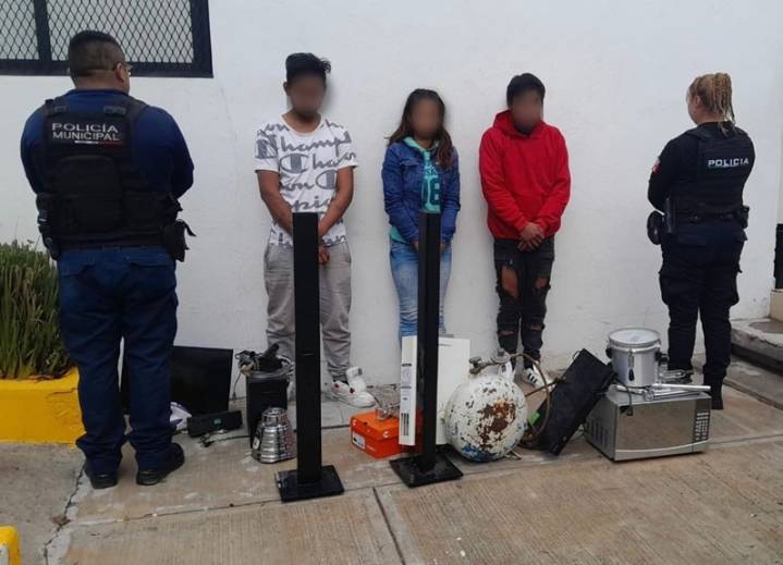 Detienen a tres ladronzuelos en Mineral de la Reforma
