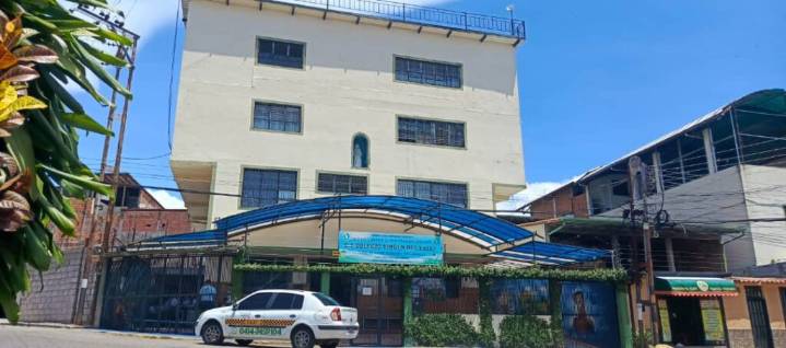 Llaman a la prevención y al uso responsable de las redes sociales en el Colegio Virgen del Valle