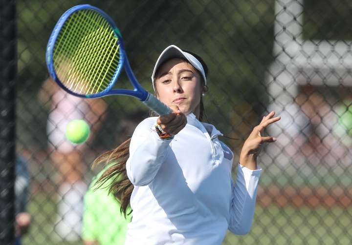 Renegades rule as Shawnee girls tennis claims singles, doubles titles at SJIC