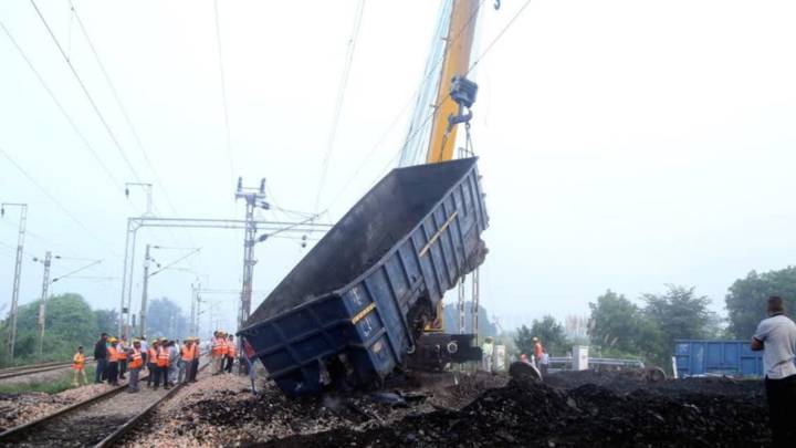 12 Wagons Of Goods Train Derai on Agra
