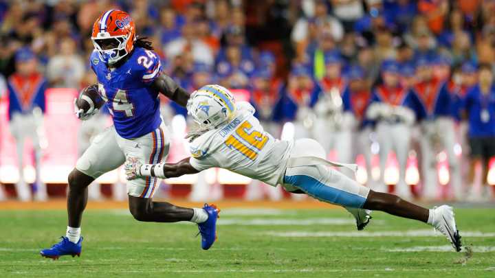 Florida football will be without RB Ja'Kobi Jackson, but WR room looks to be healthy