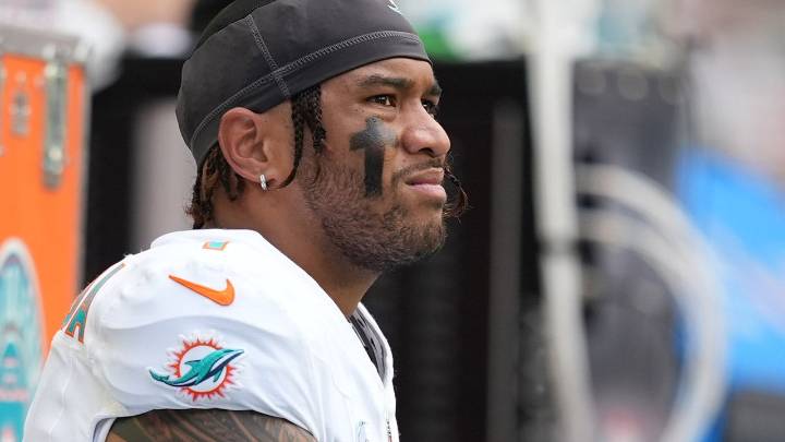 Dolphins' Tua Tagovailoa puts teammates on notice