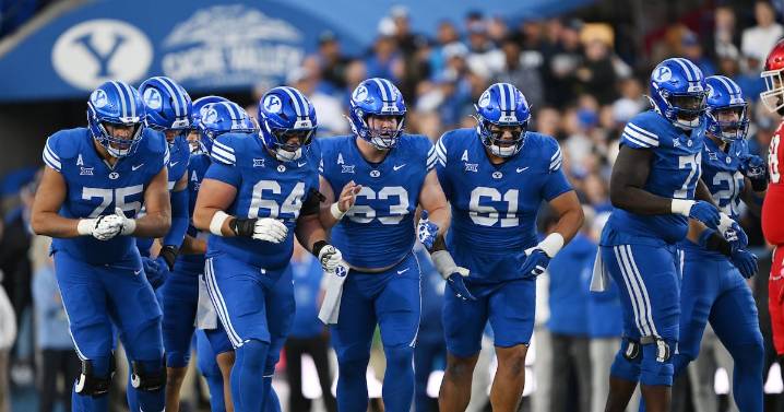 Breaking down the Cougars’ 7-0 start and No. 11 national ranking. What is this team’s identity?