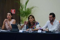 Gobernadora y secretaria federal de Turismo sostienen segunda reunión de trabajo con representantes de sectores sociales, económicos y turísticos de Tulum