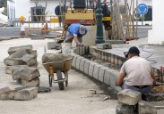 Los constructores replican a Clavijo: «Para evitar las obras desiertas solo hay que licitar a precio real»