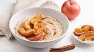 Not Baked Nor In The Microwave, Here's The Best Way To Make Oatmeal