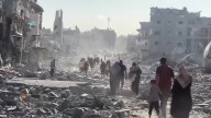 Gazans stream home as Israeli forces pull back under ceasefire