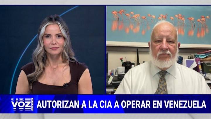 El teniente coronel retirado del ejército de EEUU, Octavio Pérez, explicó que el despliegue militar en el Caribe está preparado para realizar operaciones de “extracción” en Venezuela