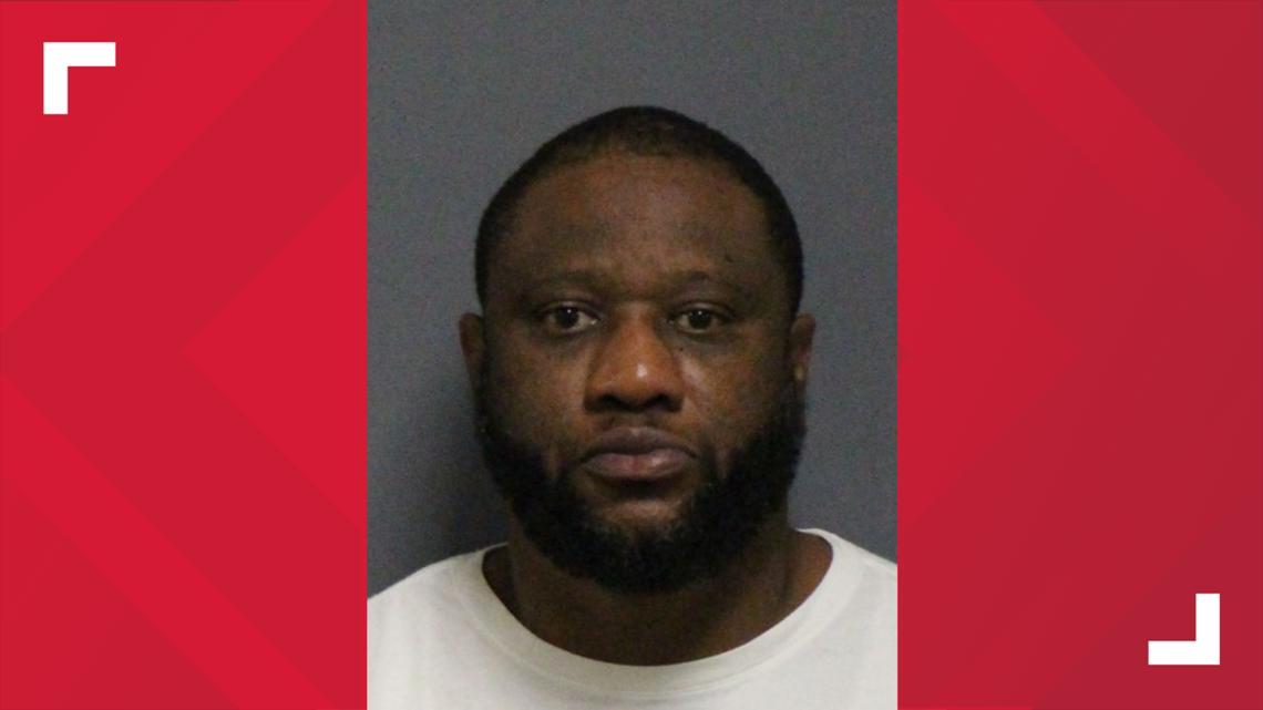 Search warrant in Guilford County nets cocaine, firearms and $31K: Deputies