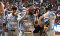 Tigres de Aragua vence 8-3 a Cardenales de Lara en el inicio del béisbol venezolano