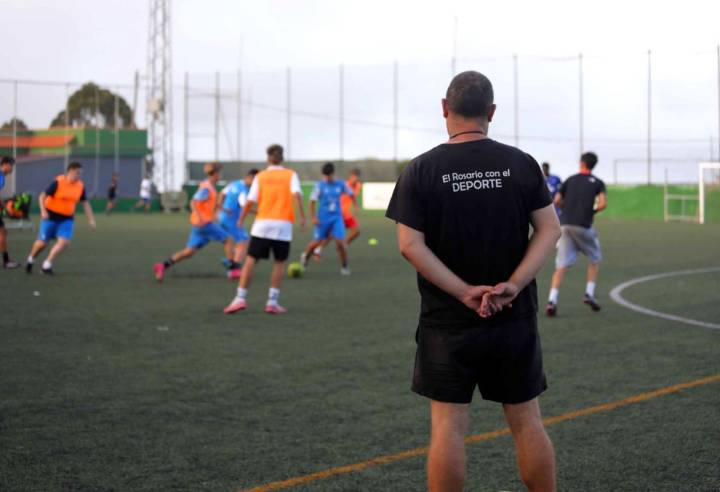 Exigen la suspensión del partido El Rosario-Sobradillo tras la “brutal agresión” a un jugador juvenil