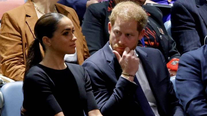 'PRexit': Meghan And Harry Lose 10th Publicist In 5 Years, Communications Director Quits After 4 Months