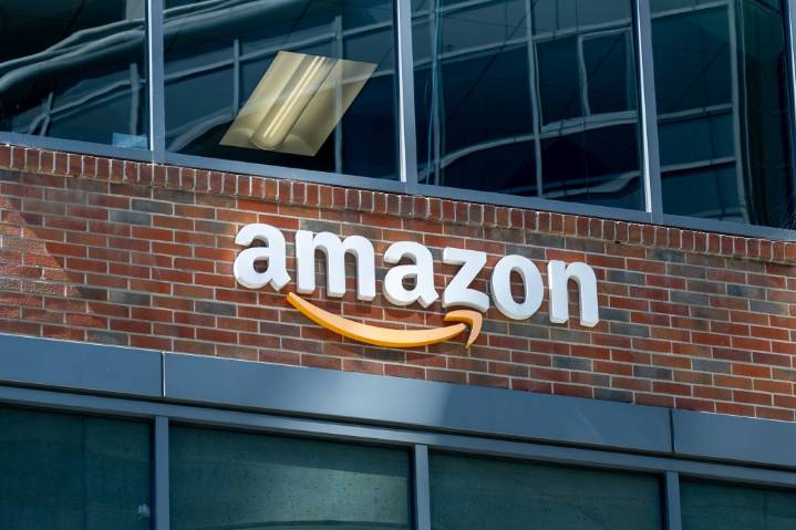 Amazon to cut 30K corporate jobs Tuesday: reports