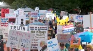 Protestors come together for the return of 'No Kings'