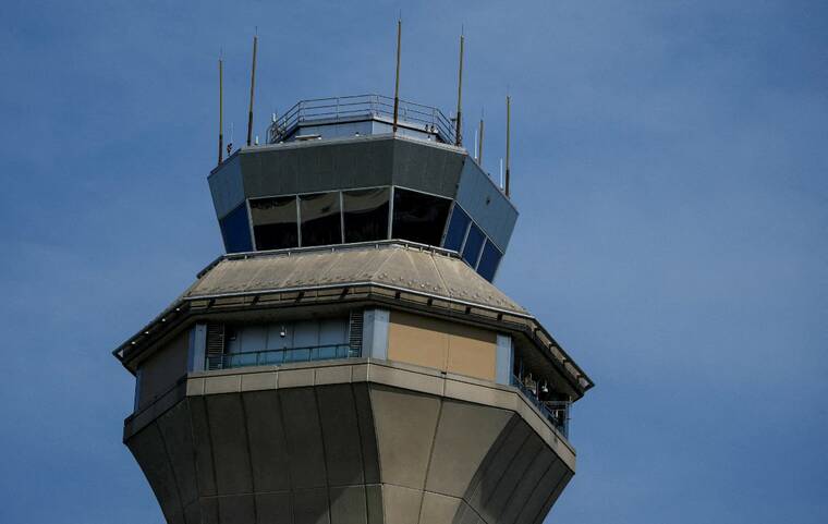 U.S. warns of more flight delays as controllers to miss paychecks