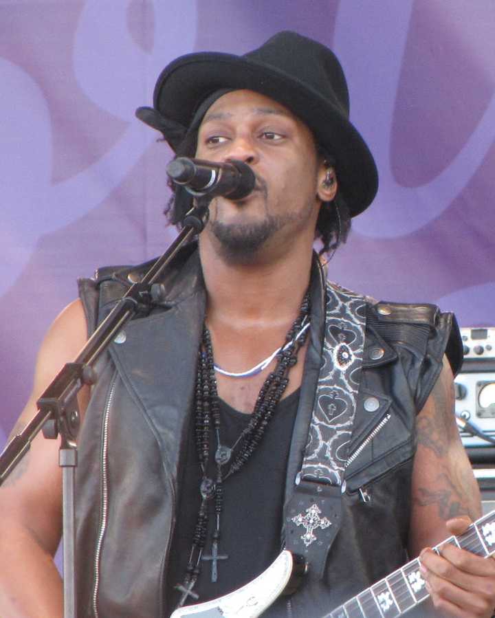 Without D’Angelo, There Is No Neo
