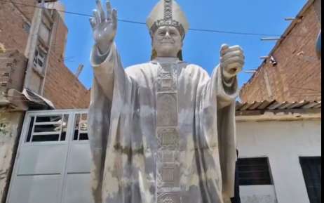 Elaboran en Chiclayo estatua monumental dedicada al papa León XIV