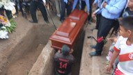 Morales: En medio de profundo dolor fueron sepultadas madre e hija fallecidas en accidente