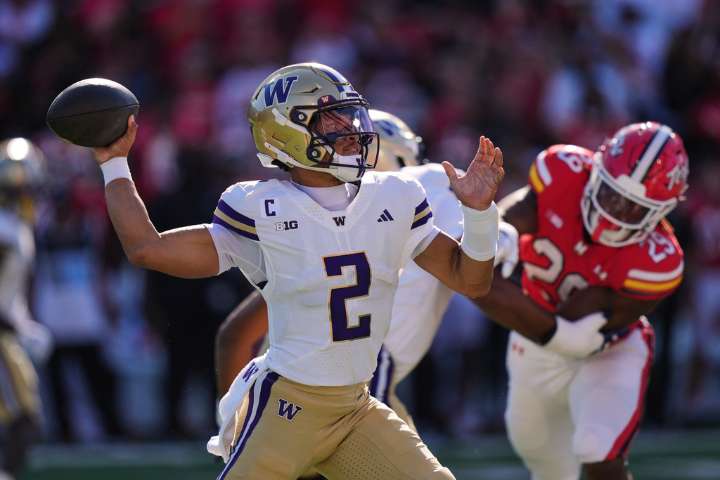 Washington storms back from a 20-point deficit, hands Maryland first loss, 24