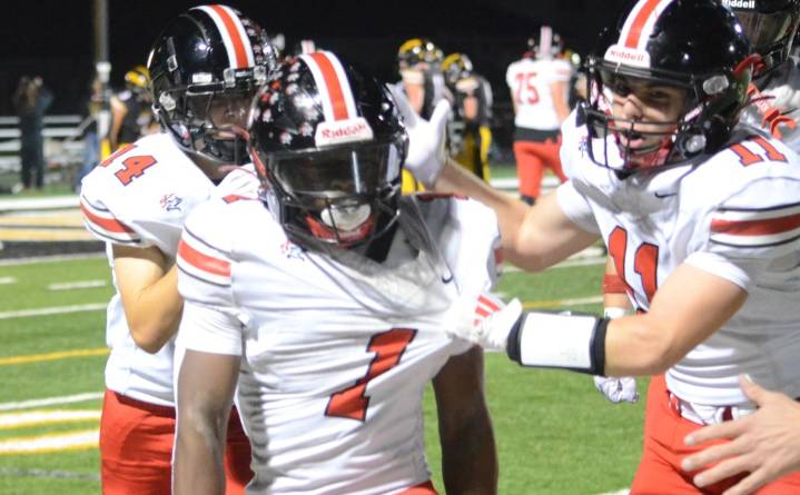 Football: Justin Cobbs, Lincoln-Way Central top Andrew