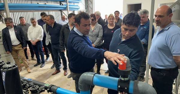 Vidal visitó diferentes obras que se realizan en Lago Posadas