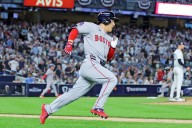 Deadspin | Red Sox rally off Yankees' bullpen, capture Game 1