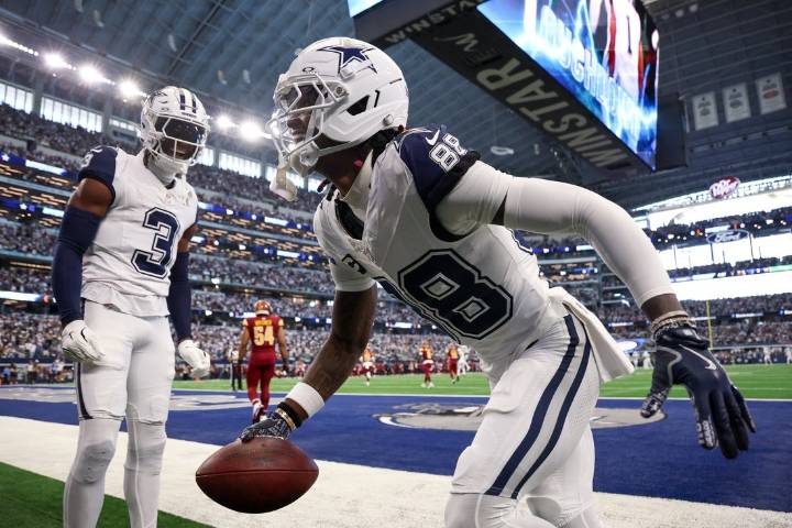 Deadspin | Cowboys roll past Commanders, who lose Jayden Daniels
