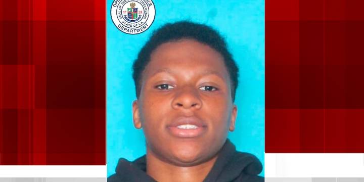 Opelousas murder suspect turns herself in in Lake Charles