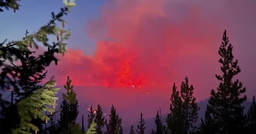 Labor Mountain burns 37,843 acres, 7% contained