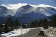This cozy Estes Park getaway is a perfect winter retreat