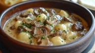 Níscalos con patatas: receta casera de otoño