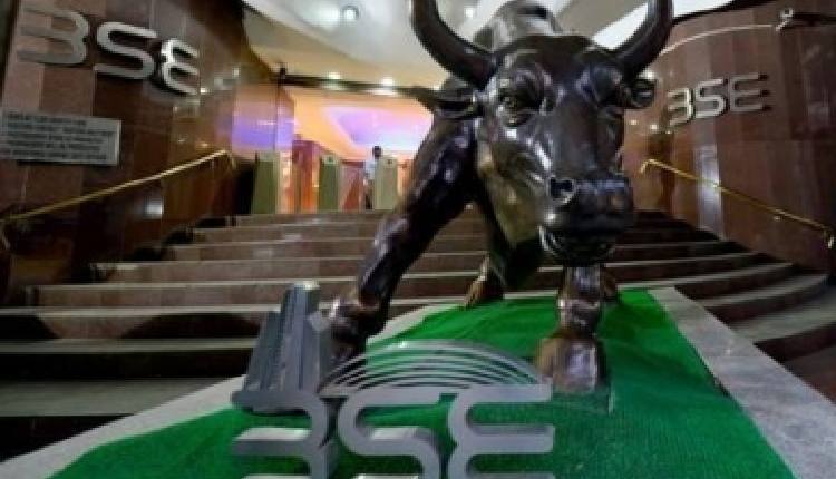 Sensex, Nifty Extend Winning Streak For 6th Day, Led By IT Stocks