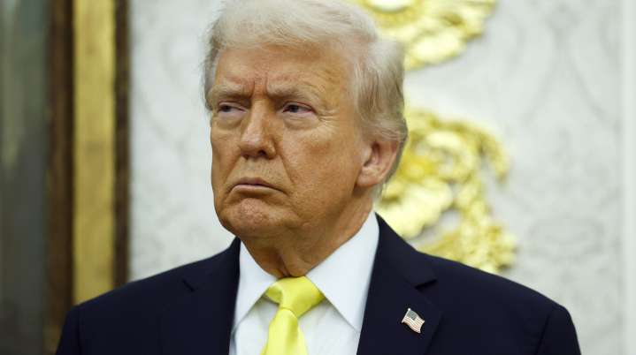 Donald Trump's Recent MRI At 'Routine Checkup' Has People Questioning His Health