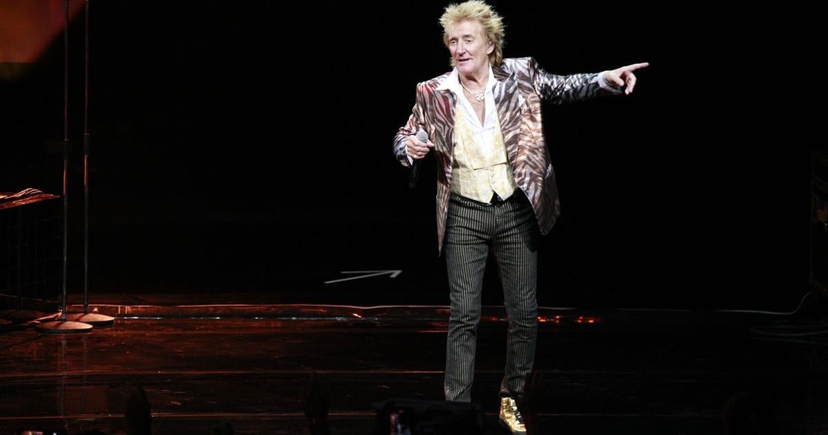 Rod Stewart adds Hamilton date to tour
