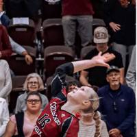 Mavericks volleyball wins multiple RMAC honors
