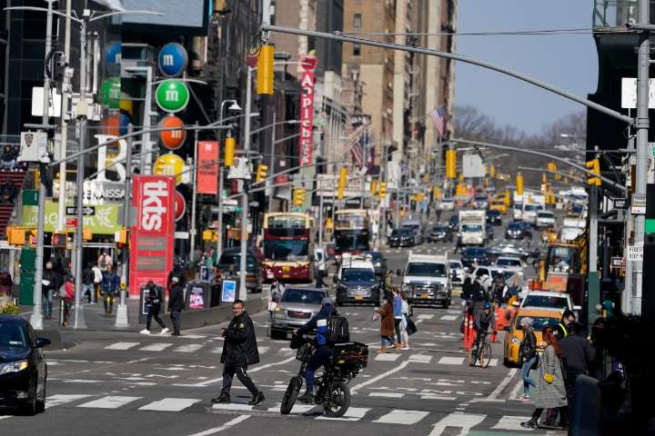 Nueva York es el estado donde la gente duerme menos en EE.UU., según búsquedas en Google