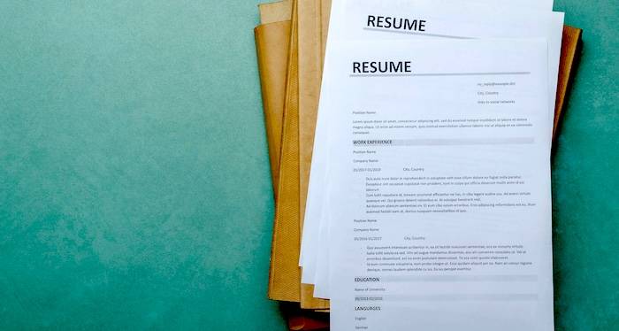 Jornada el 18 de octubre para profesionales latinos: 100 hojas de vida en un día
