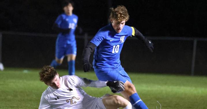 Sam Knych scores twice to lift Burlington Central past Sycamore